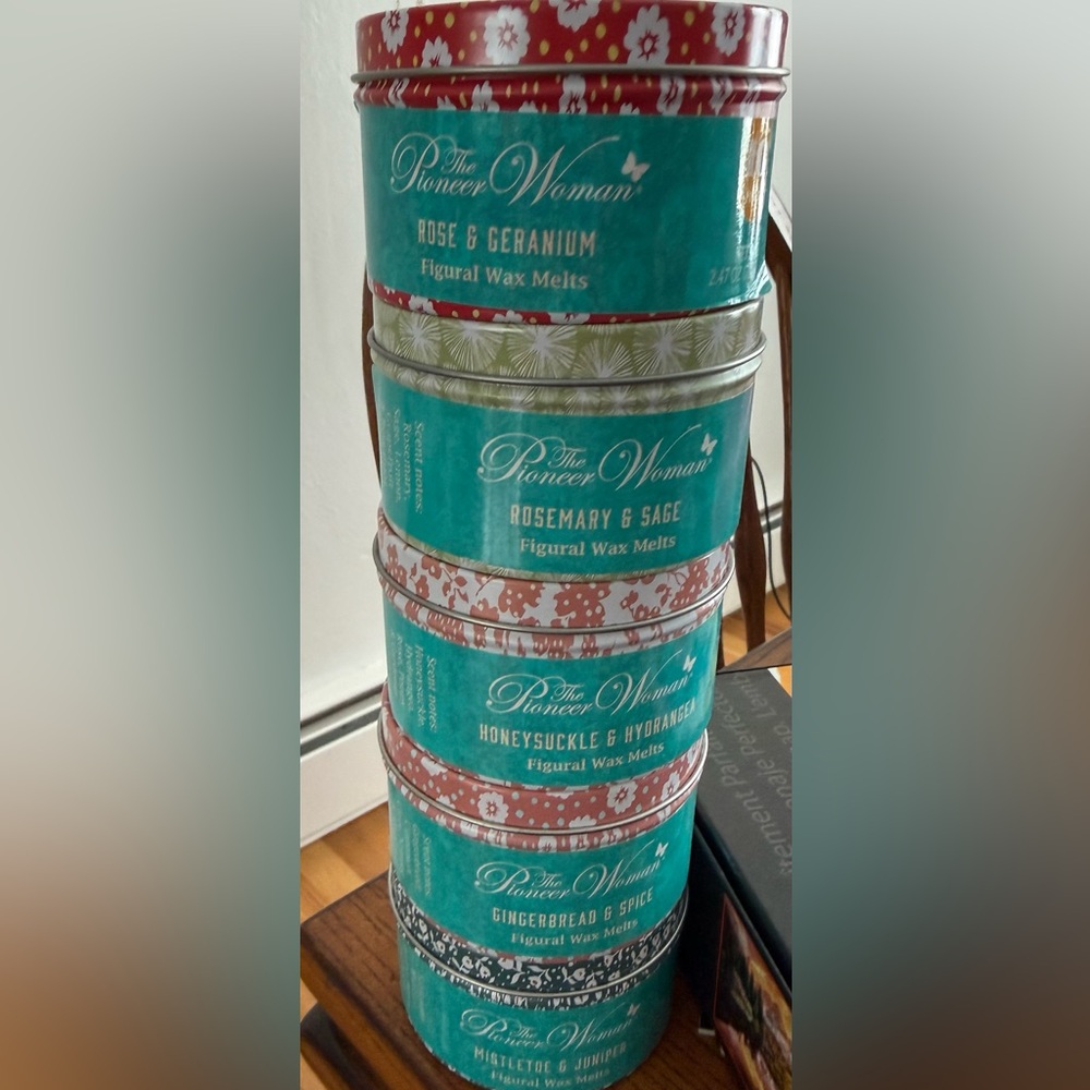 New The Pioneer Women wax melts 5 tins